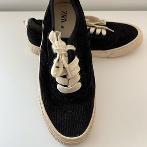 Zara Big Kid Shoes, Size 3.5 (EU 35)